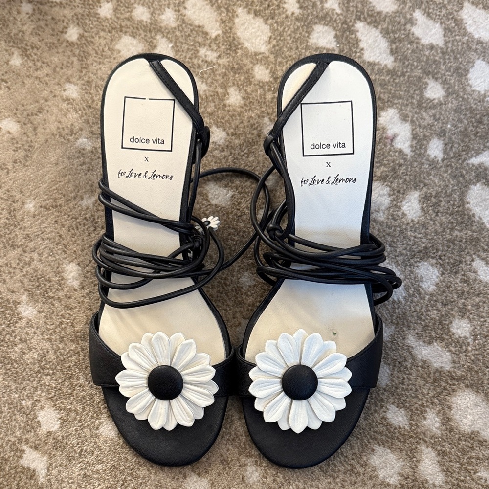 Dolce Vita Black and White Floral Sandals